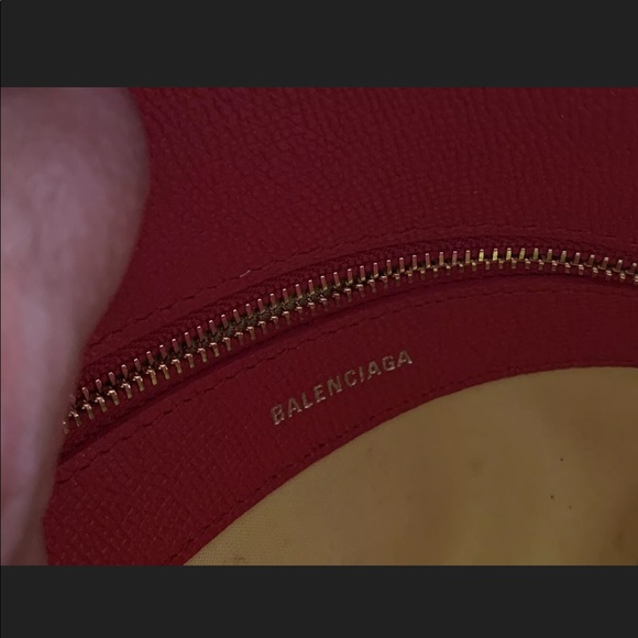 ***SOLD*** Balenciaga Ville Top Handle - Picture 7 of 10